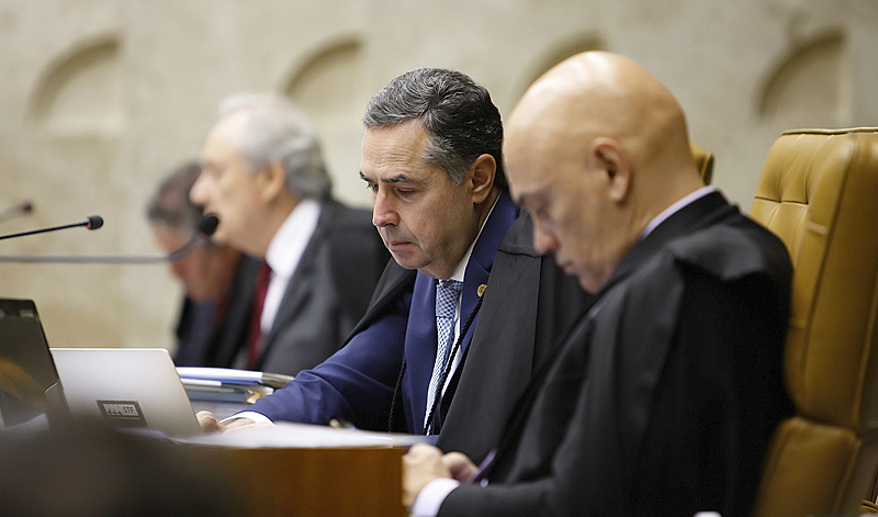 Decisão de Barroso sobre passaporte da vacina vai a plenário na quarta (15)